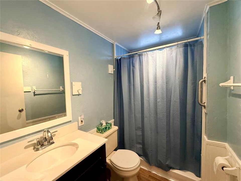 For Sale: $268,500 (3 beds, 3 baths, 1728 Square Feet)