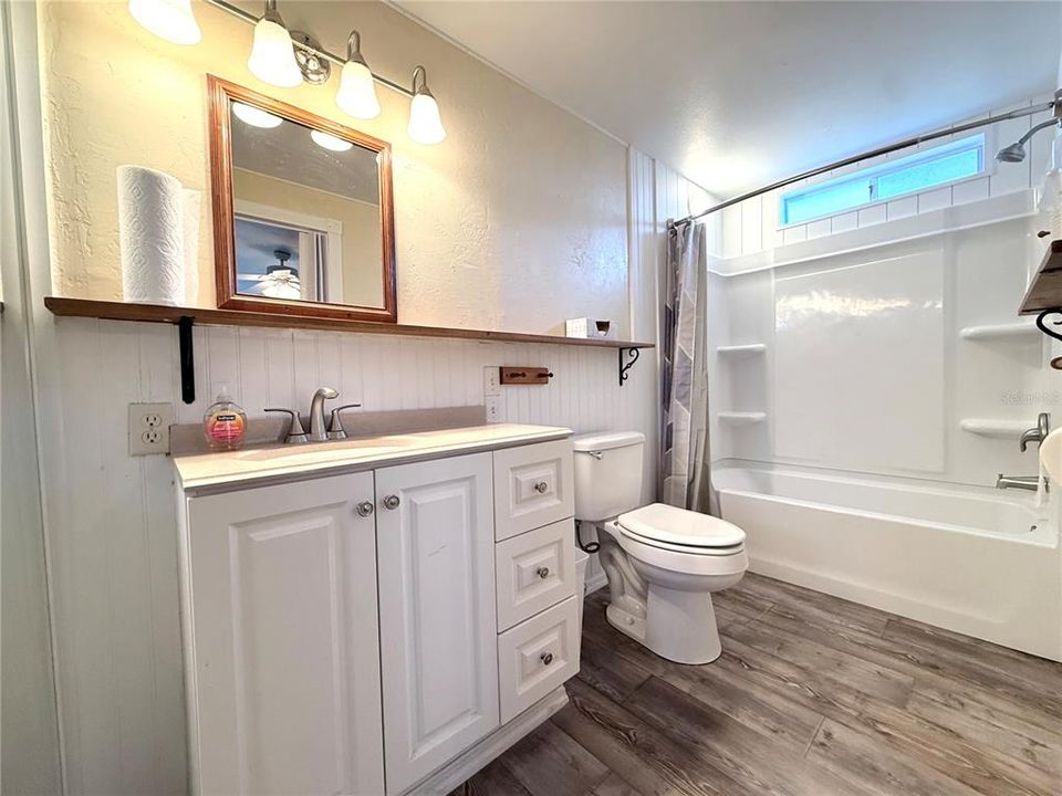 For Sale: $268,500 (3 beds, 3 baths, 1728 Square Feet)