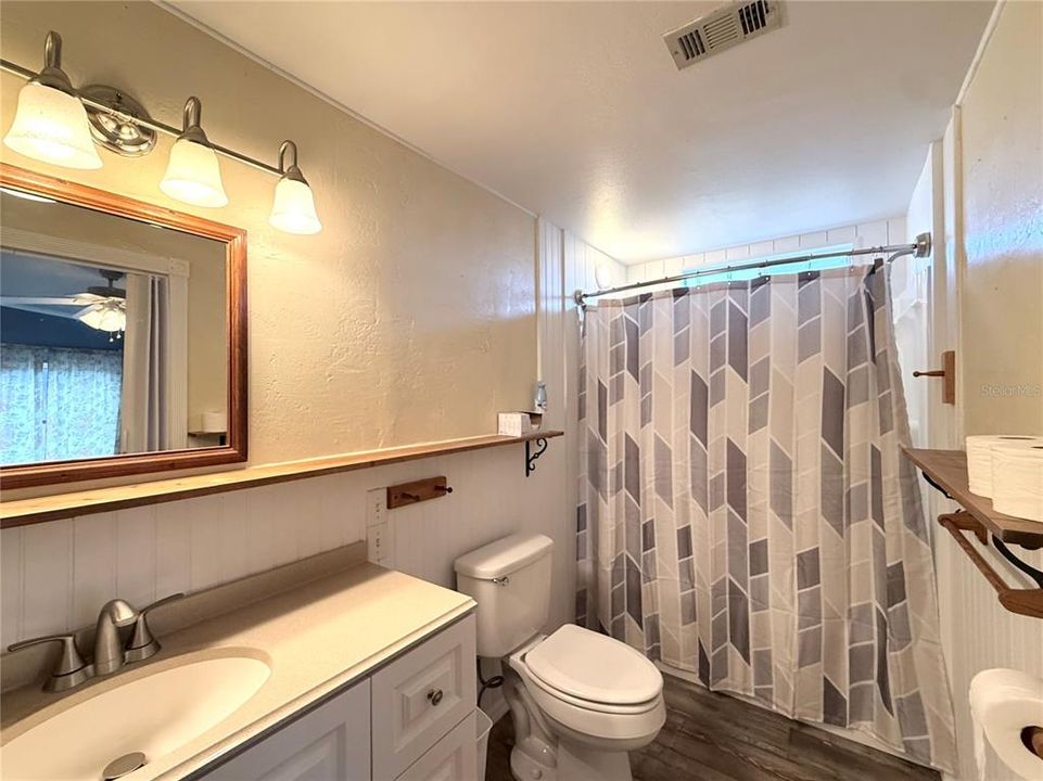 For Sale: $268,500 (3 beds, 3 baths, 1728 Square Feet)