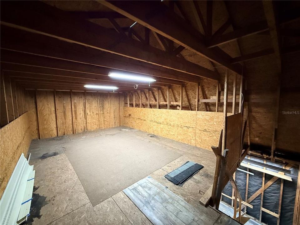 For Sale: $268,500 (3 beds, 3 baths, 1728 Square Feet)