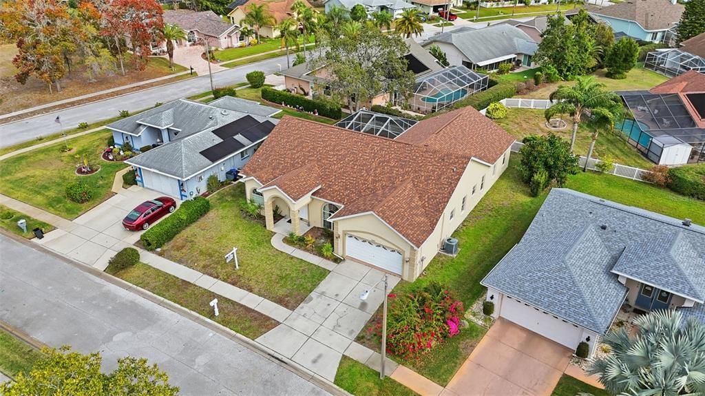 For Sale: $359,900 (5 beds, 3 baths, 2782 Square Feet)