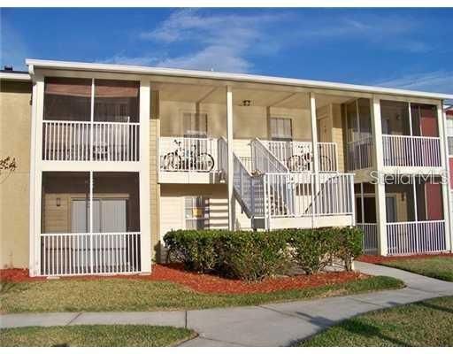 For Rent: $1,600 (2 beds, 2 baths, 811 Square Feet)