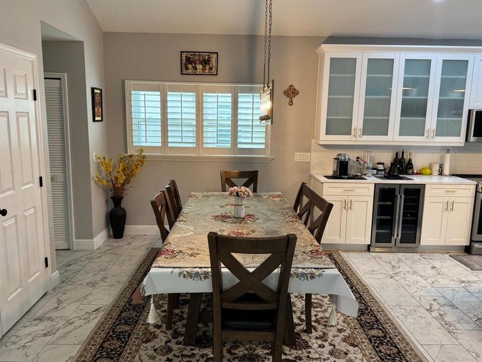 For Sale: $529,900 (4 beds, 2 baths, 2263 Square Feet)