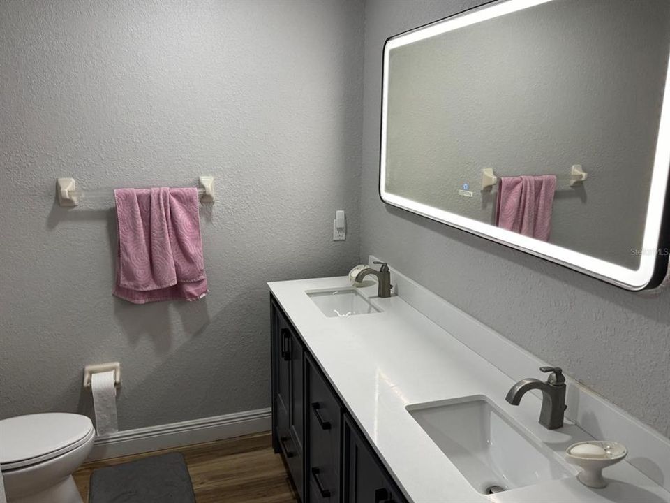 For Sale: $529,900 (4 beds, 2 baths, 2263 Square Feet)