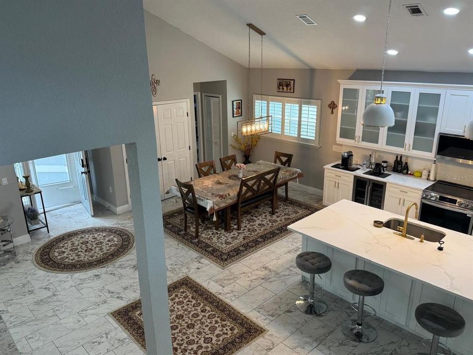 For Sale: $529,900 (4 beds, 2 baths, 2263 Square Feet)