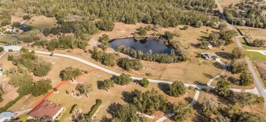 На продажу: $589,950 (7.15 acres)