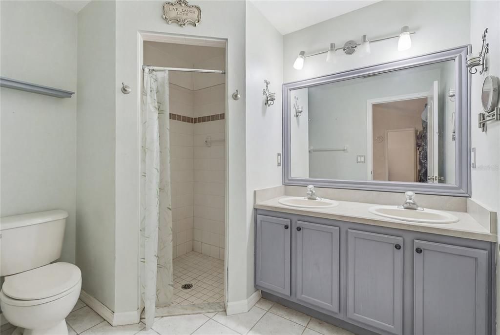 待售: $350,000 (3 贝兹, 2 浴室, 1399 平方英尺)