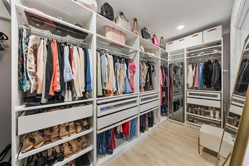 待售: $850,000 (4 贝兹, 3 浴室, 3126 平方英尺)