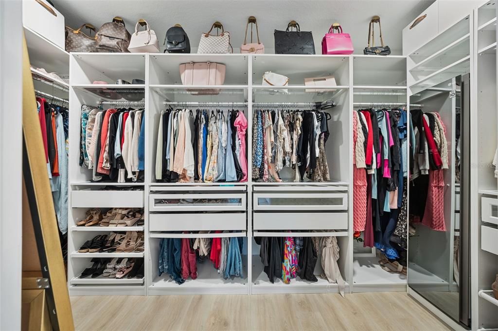 待售: $850,000 (4 贝兹, 3 浴室, 3126 平方英尺)