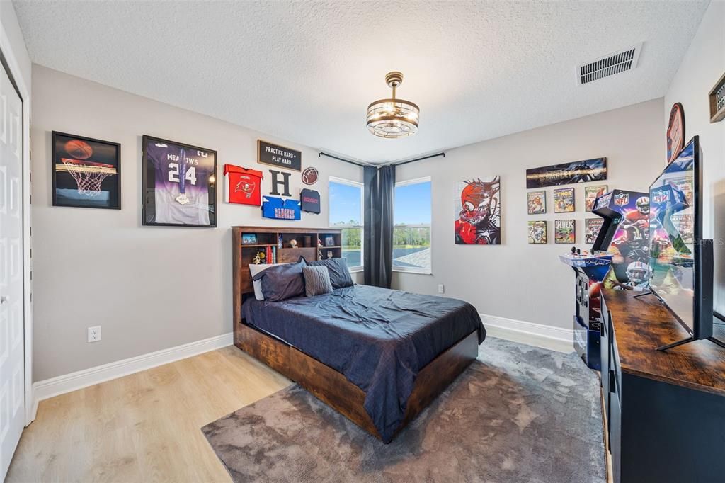 待售: $850,000 (4 贝兹, 3 浴室, 3126 平方英尺)