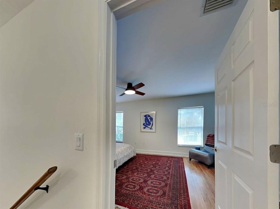 出租: $3,145 (3 贝兹, 2 浴室, 1674 平方英尺)