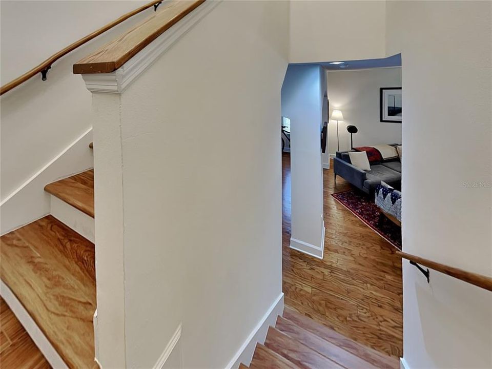 出租: $3,145 (3 贝兹, 2 浴室, 1674 平方英尺)