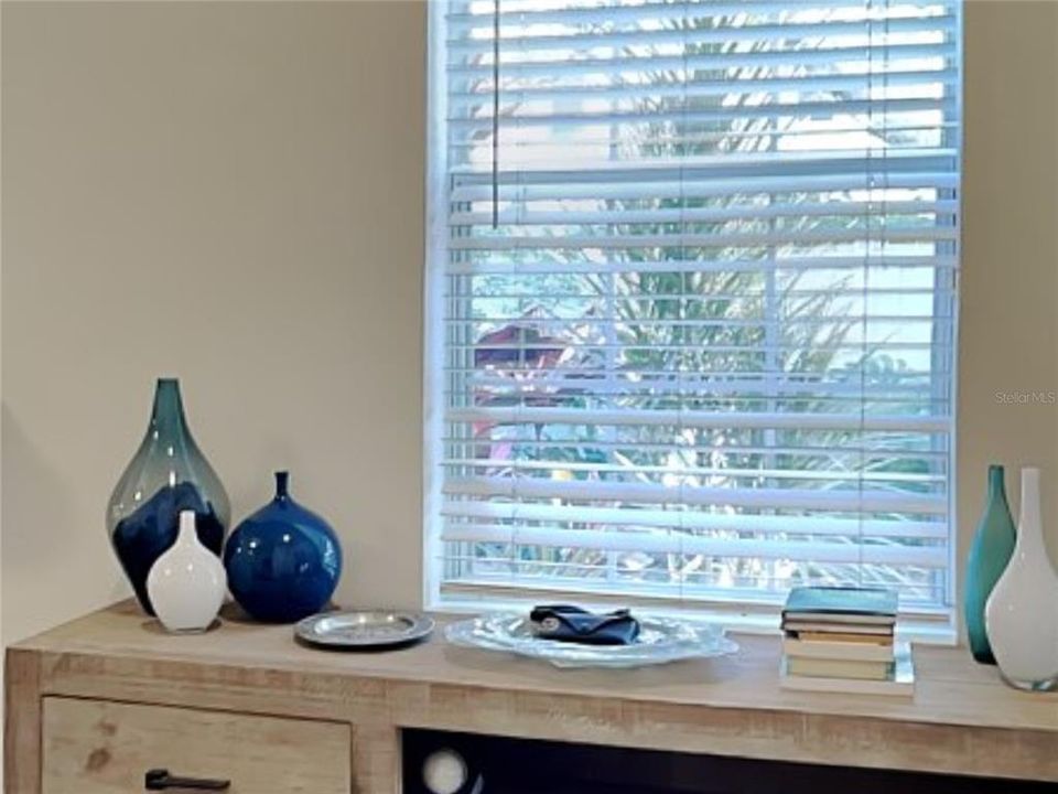 出租: $3,145 (3 贝兹, 2 浴室, 1674 平方英尺)