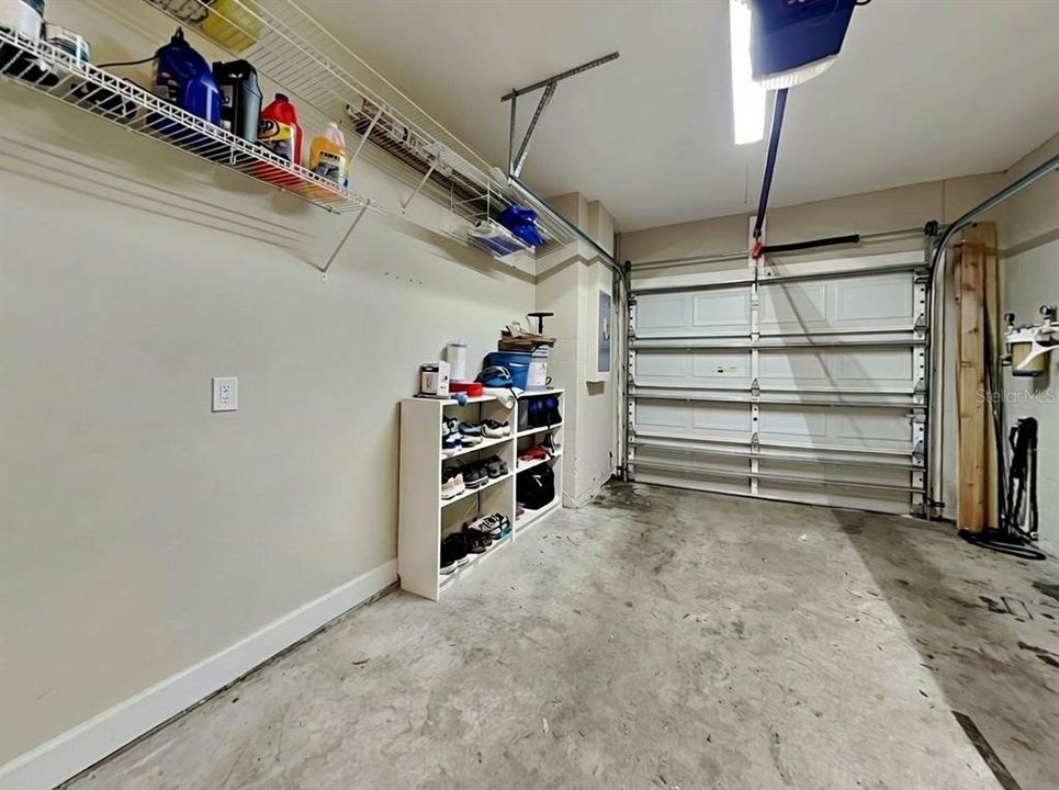 出租: $3,145 (3 贝兹, 2 浴室, 1674 平方英尺)