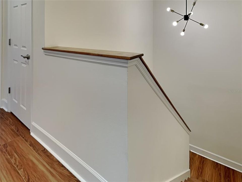 出租: $3,145 (3 贝兹, 2 浴室, 1674 平方英尺)