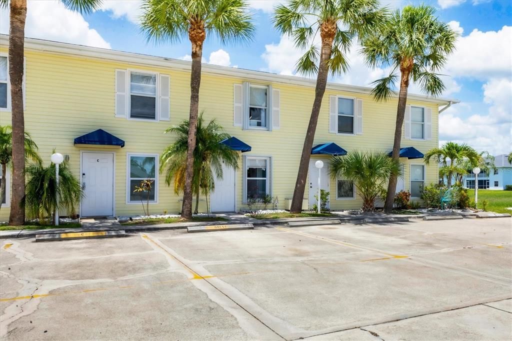 En Venta: $199,500 (2 camas, 2 baños, 1078 Pies cuadrados)