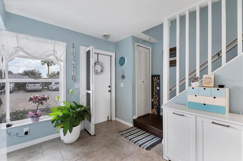 En Venta: $199,500 (2 camas, 2 baños, 1078 Pies cuadrados)