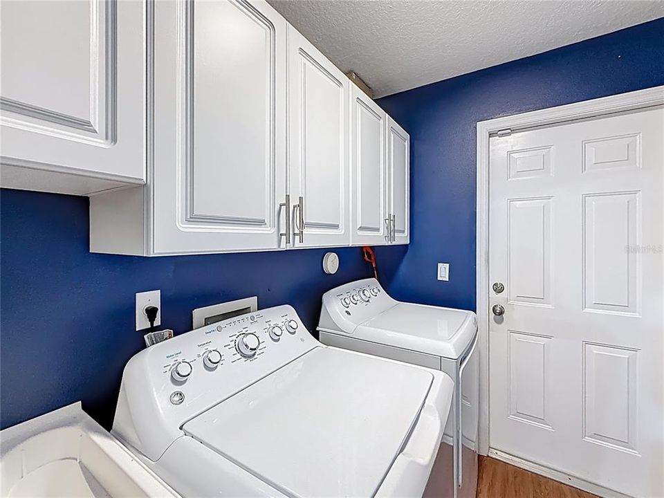 En Venta: $269,000 (3 camas, 2 baños, 1528 Pies cuadrados)