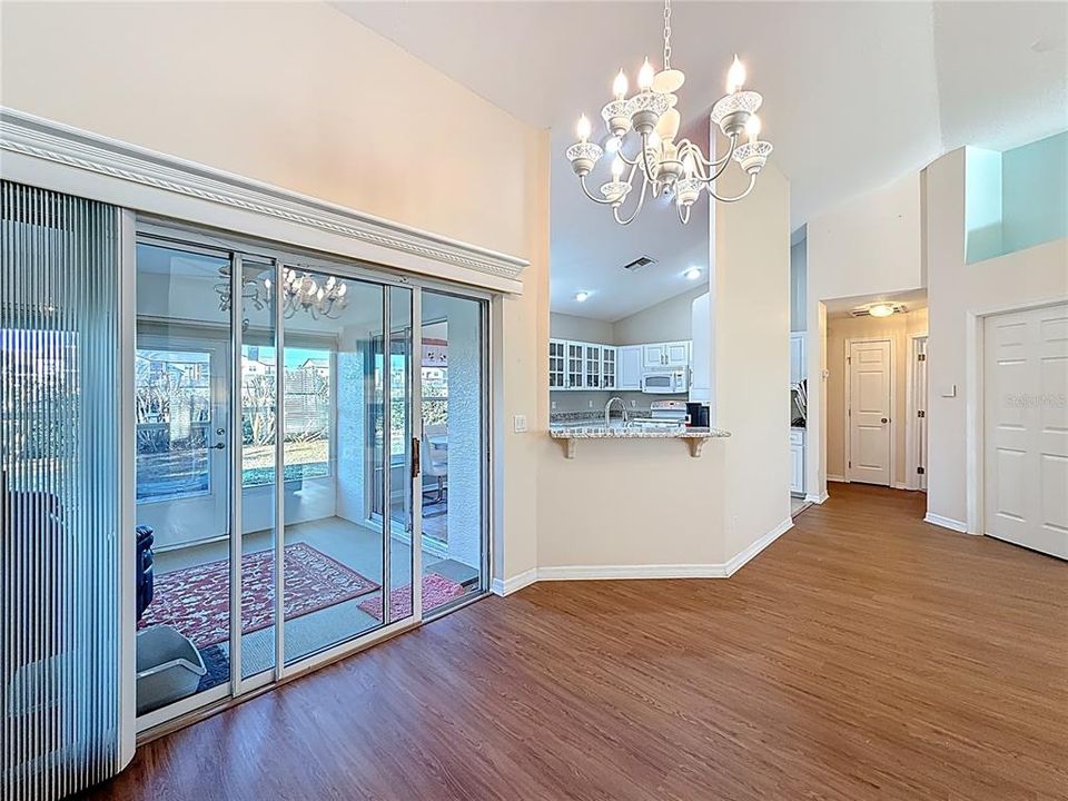 En Venta: $269,000 (3 camas, 2 baños, 1528 Pies cuadrados)