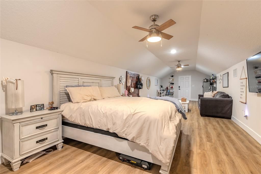 Active With Contract: $1,499,000 (4 beds, 3 baths, 3694 Square Feet)