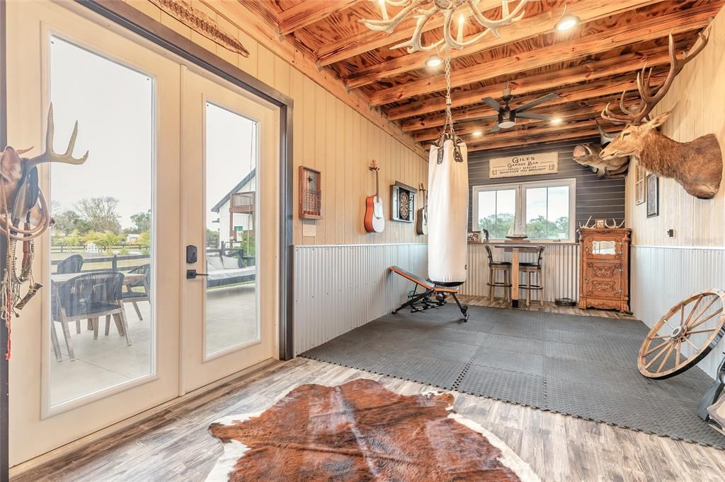 Active With Contract: $1,499,000 (4 beds, 3 baths, 3694 Square Feet)