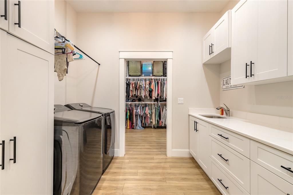 Active With Contract: $1,499,000 (4 beds, 3 baths, 3694 Square Feet)