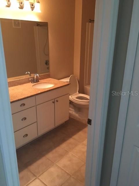 出租: $1,650 (1 贝兹, 1 浴室, 738 平方英尺)