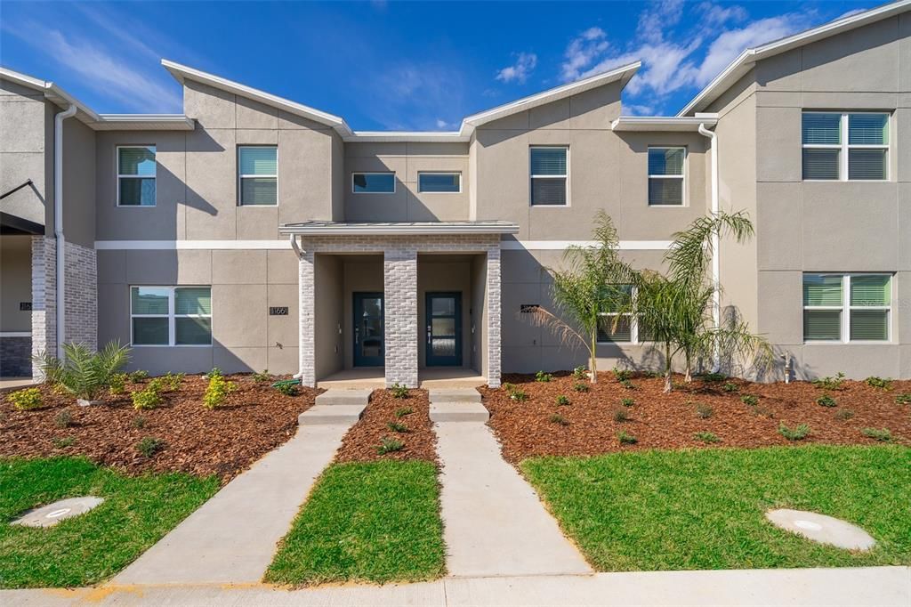 En Renta: $2,750 (4 camas, 3 baños, 1914 Pies cuadrados)