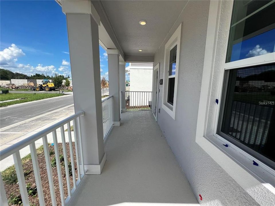 For Rent: $2,295 (4 beds, 2 baths, 2204 Square Feet)