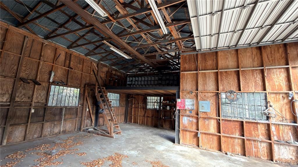 待售: $270,000 (0 贝兹, 0 浴室, 660 平方英尺)