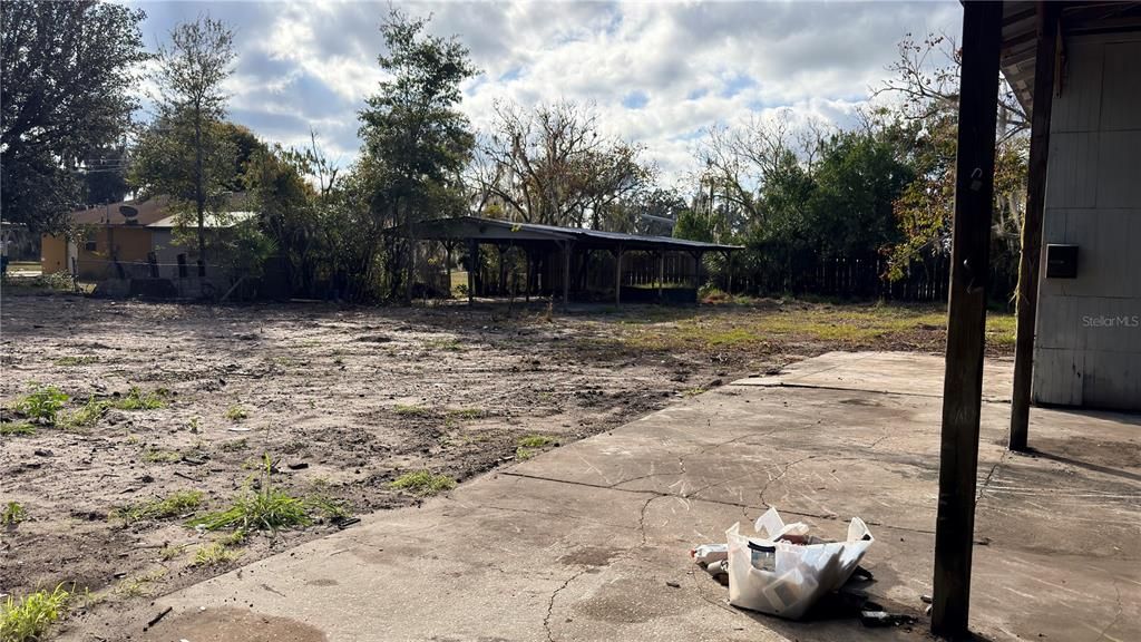 待售: $270,000 (0 贝兹, 0 浴室, 660 平方英尺)