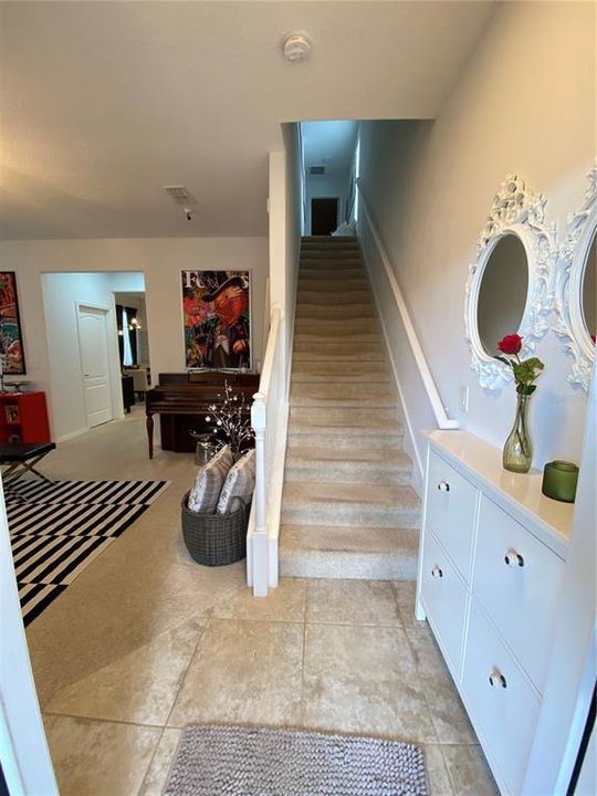 En Renta: $3,800 (3 camas, 2 baños, 1988 Pies cuadrados)