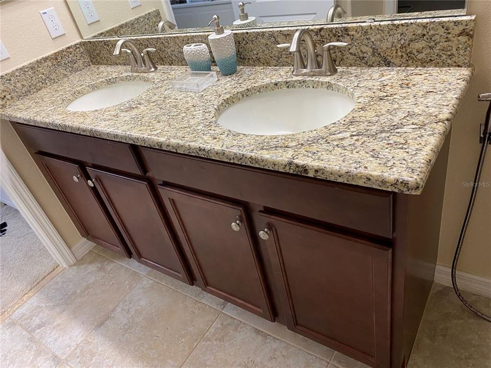 En Renta: $3,800 (3 camas, 2 baños, 1988 Pies cuadrados)