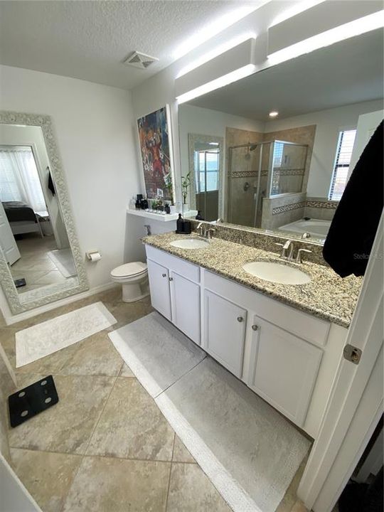 En Renta: $3,800 (3 camas, 2 baños, 1988 Pies cuadrados)