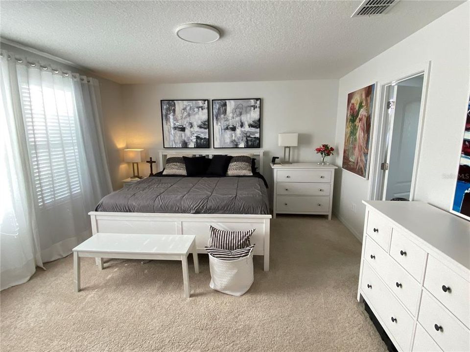 En Renta: $3,800 (3 camas, 2 baños, 1988 Pies cuadrados)