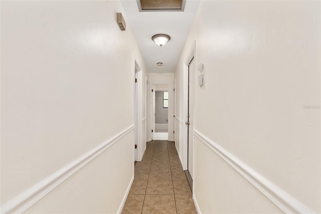 For Sale: $289,900 (3 beds, 2 baths, 1808 Square Feet)