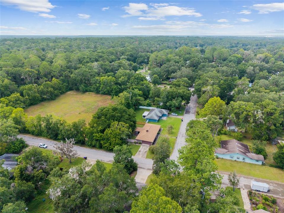 For Sale: $289,900 (3 beds, 2 baths, 1808 Square Feet)