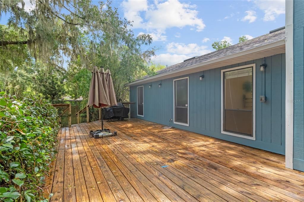 For Sale: $289,900 (3 beds, 2 baths, 1808 Square Feet)