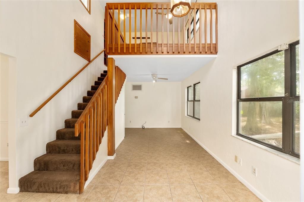 For Sale: $289,900 (3 beds, 2 baths, 1808 Square Feet)