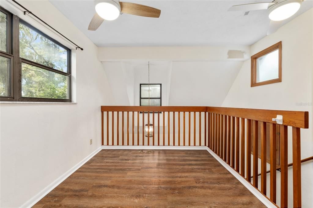 For Sale: $289,900 (3 beds, 2 baths, 1808 Square Feet)