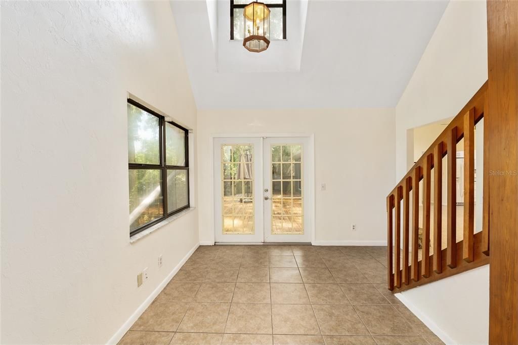 For Sale: $289,900 (3 beds, 2 baths, 1808 Square Feet)