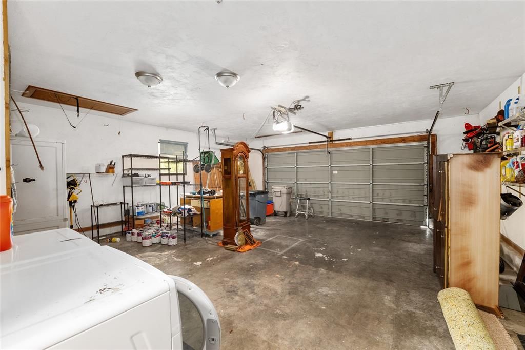 For Sale: $289,900 (3 beds, 2 baths, 1808 Square Feet)