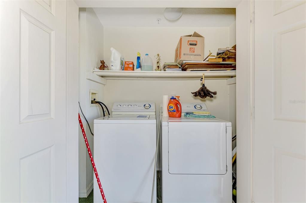 待售: $209,000 (2 贝兹, 2 浴室, 1176 平方英尺)