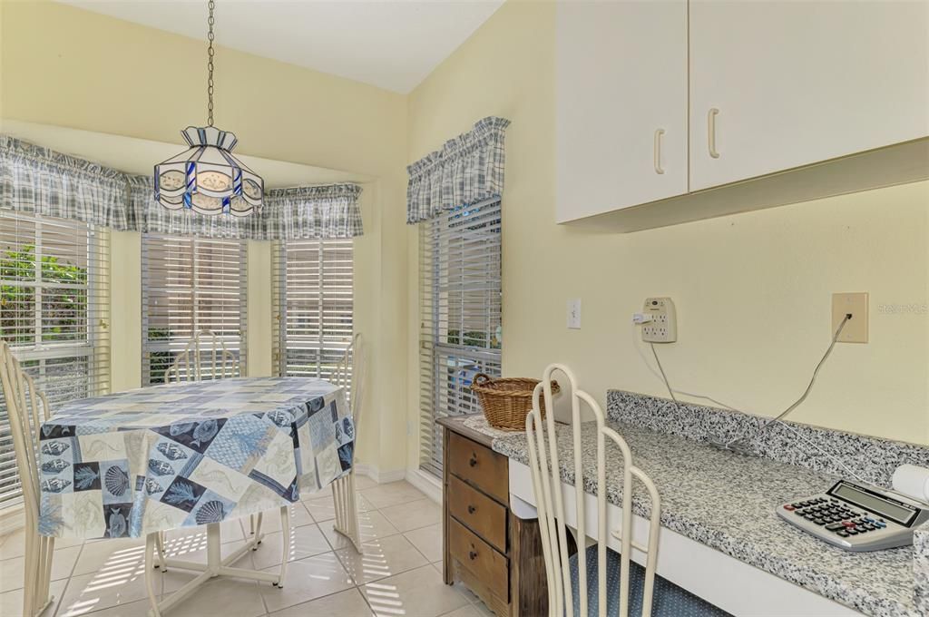 待售: $209,000 (2 贝兹, 2 浴室, 1176 平方英尺)