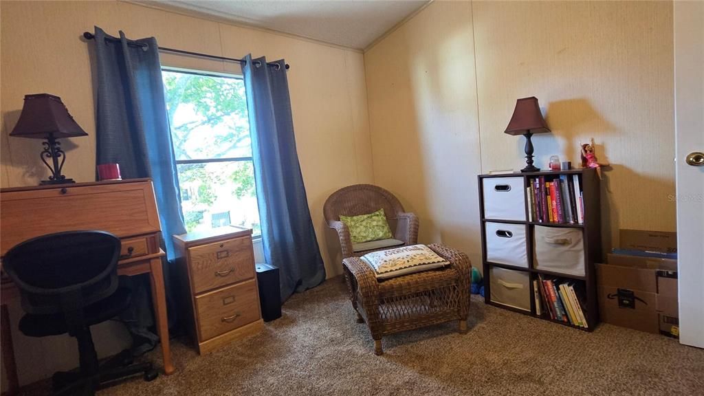 For Sale: $184,900 (2 beds, 2 baths, 1428 Square Feet)