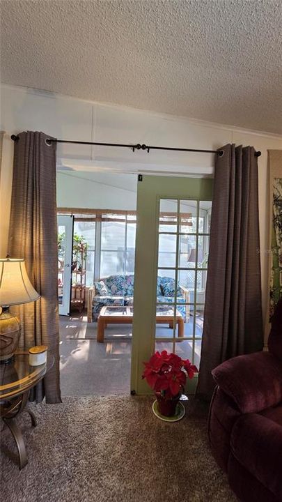 For Sale: $184,900 (2 beds, 2 baths, 1428 Square Feet)