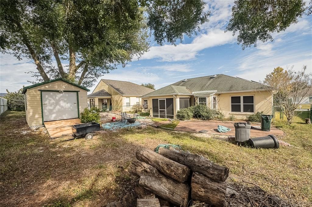 For Sale: $315,000 (3 beds, 2 baths, 1611 Square Feet)