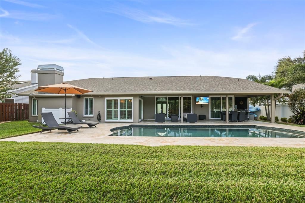 For Sale: $825,000 (3 beds, 2 baths, 2502 Square Feet)