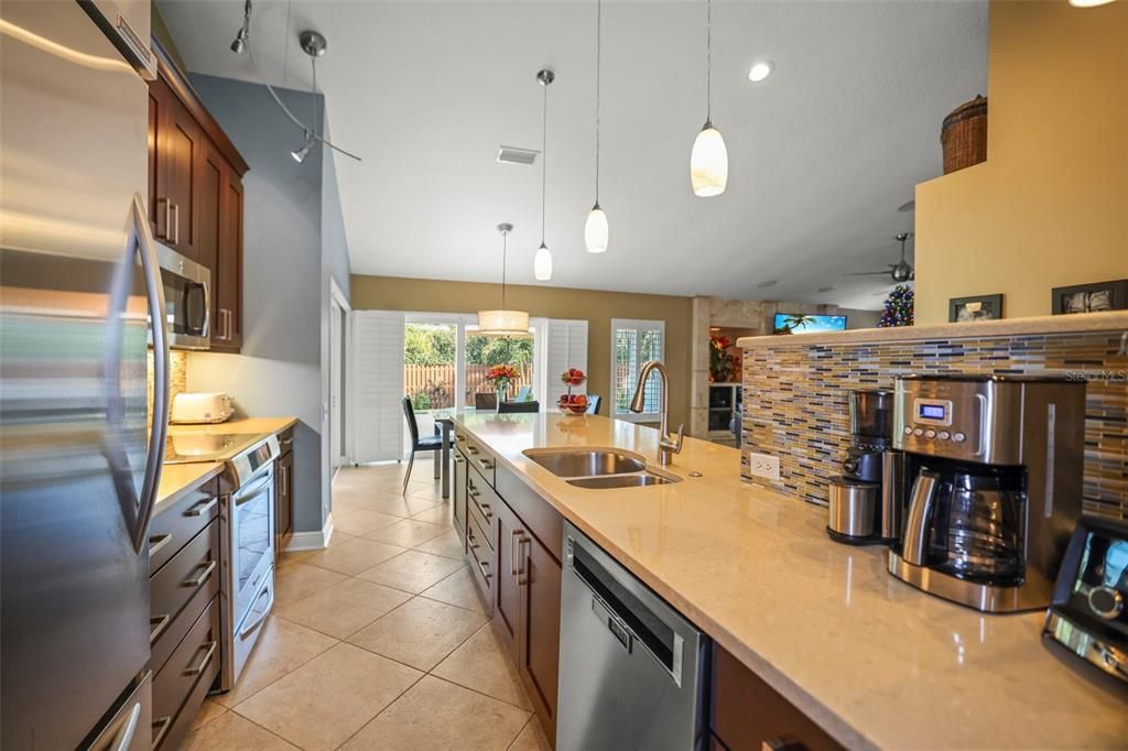 For Sale: $825,000 (3 beds, 2 baths, 2502 Square Feet)