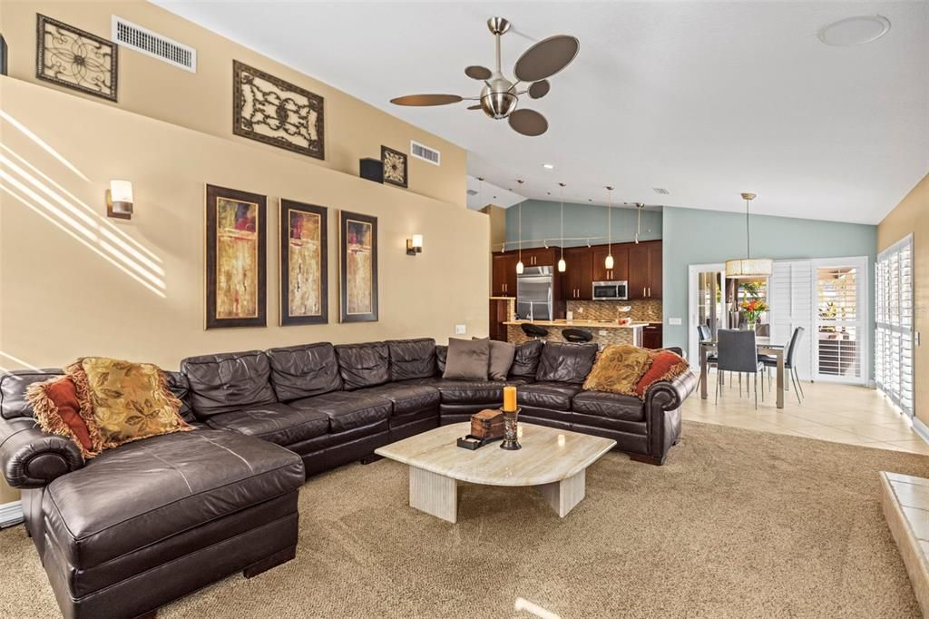 For Sale: $825,000 (3 beds, 2 baths, 2502 Square Feet)